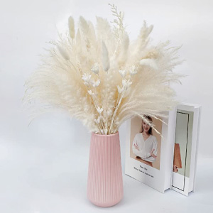 Arreglos con pampas grass.